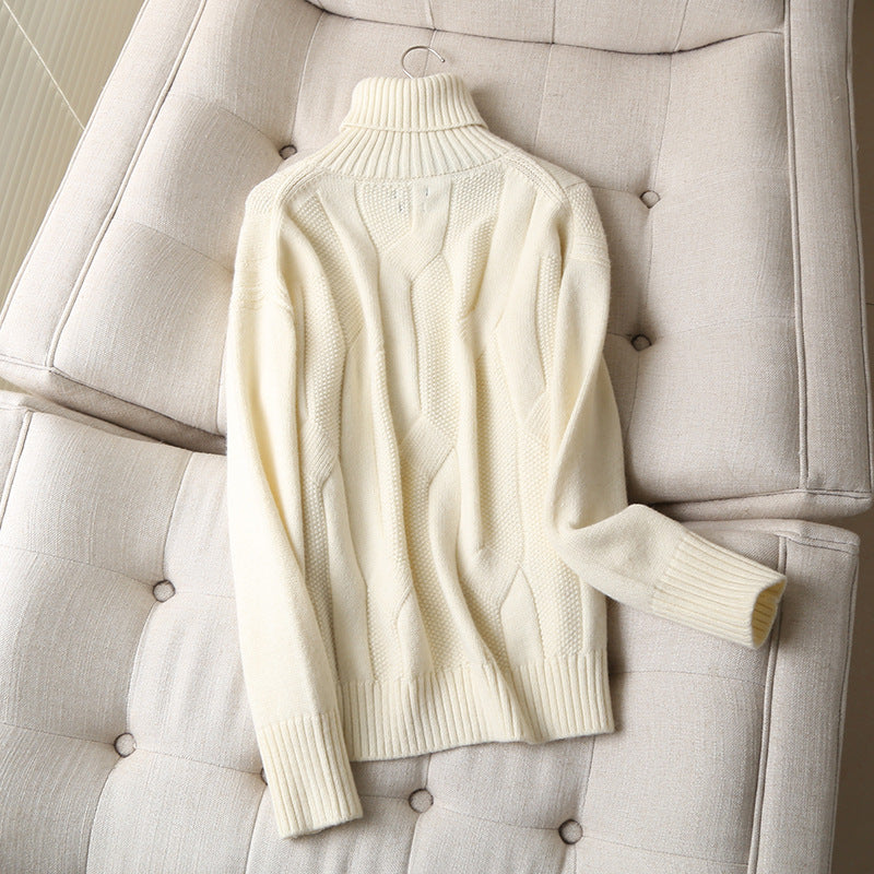 Unisex Loose Cable-Knit Turtleneck Sweater